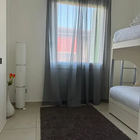 Apart Otel Del Desenzano del Garda