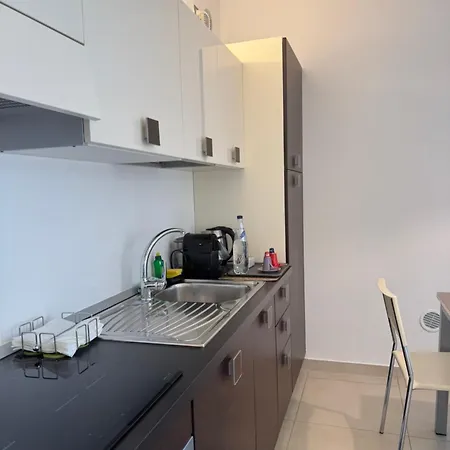 Apart Otel Del Desenzano del Garda