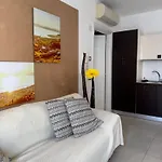 Del 4* ديسينسانو ديل غاردا