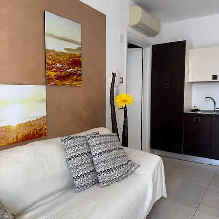Del 4* Desenzano del Garda