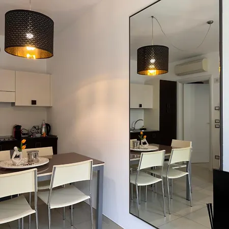 Del Hotel apartamentowy *