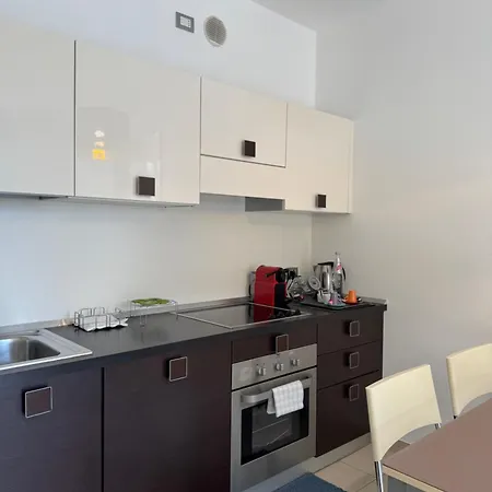 Hotel apartamentowy Del *