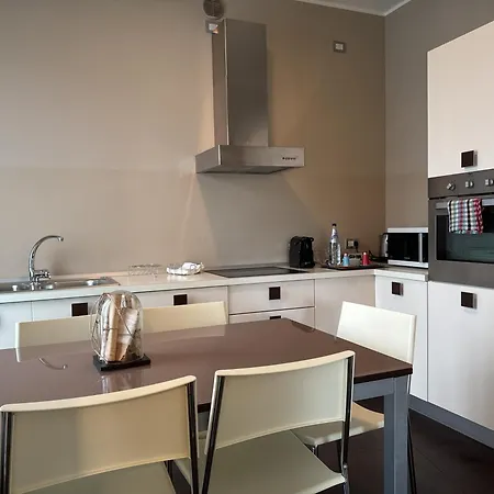 Del Hotel apartamentowy