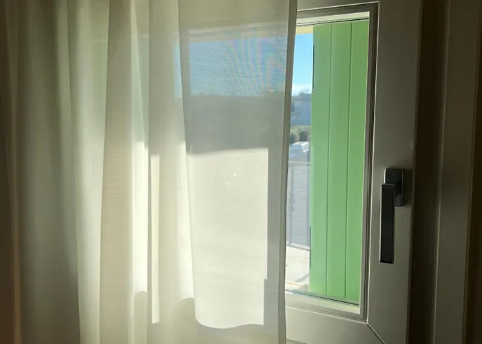 Del Aparthotel 4*