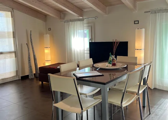 Del 4* Desenzano del Garda