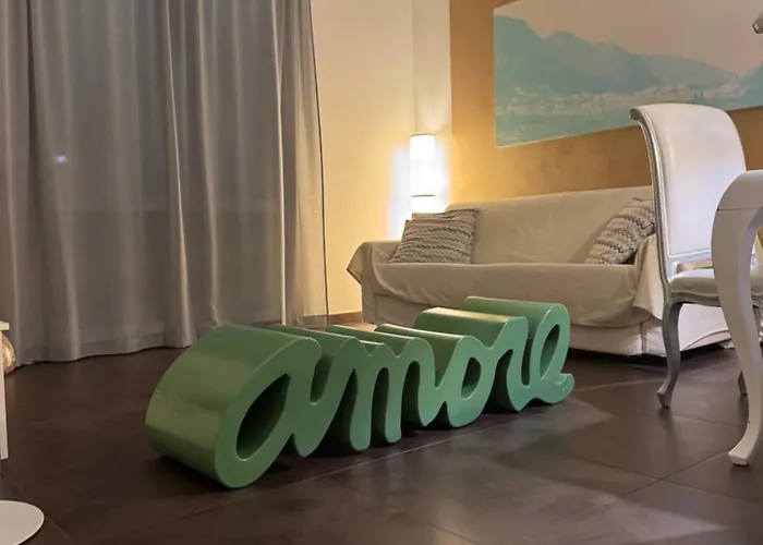 Del Aparthotel